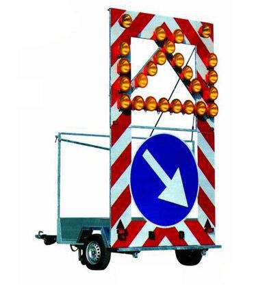 Mobile Traffic Arrow Light with Trailer